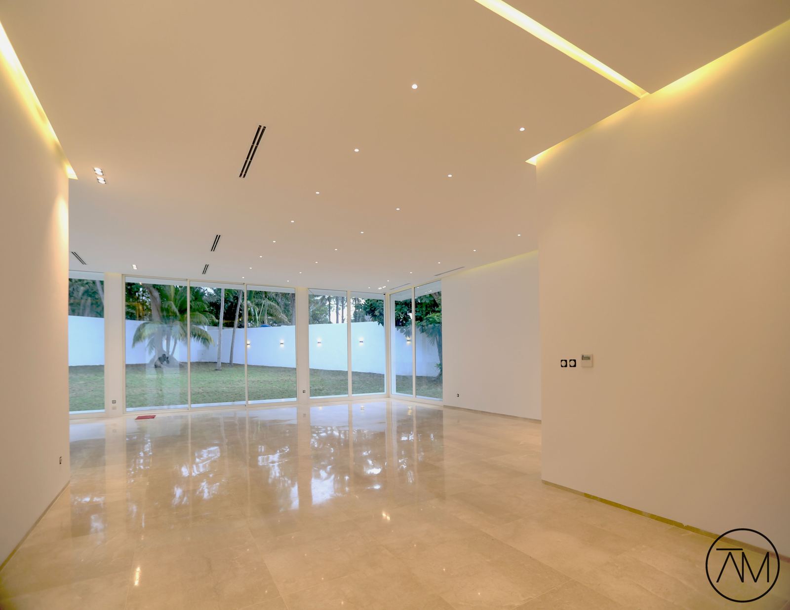 Villa H