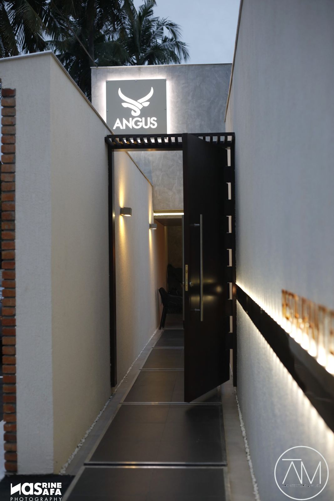 Angus Restaurant