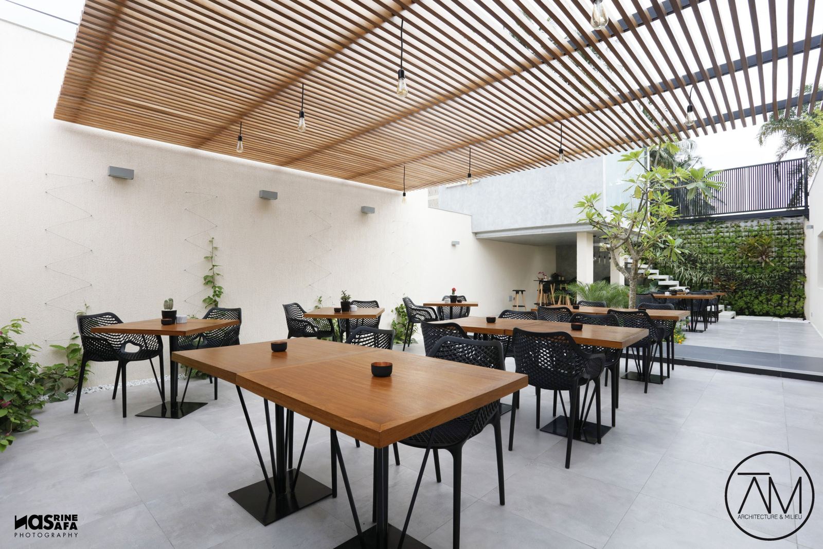 Angus Restaurant